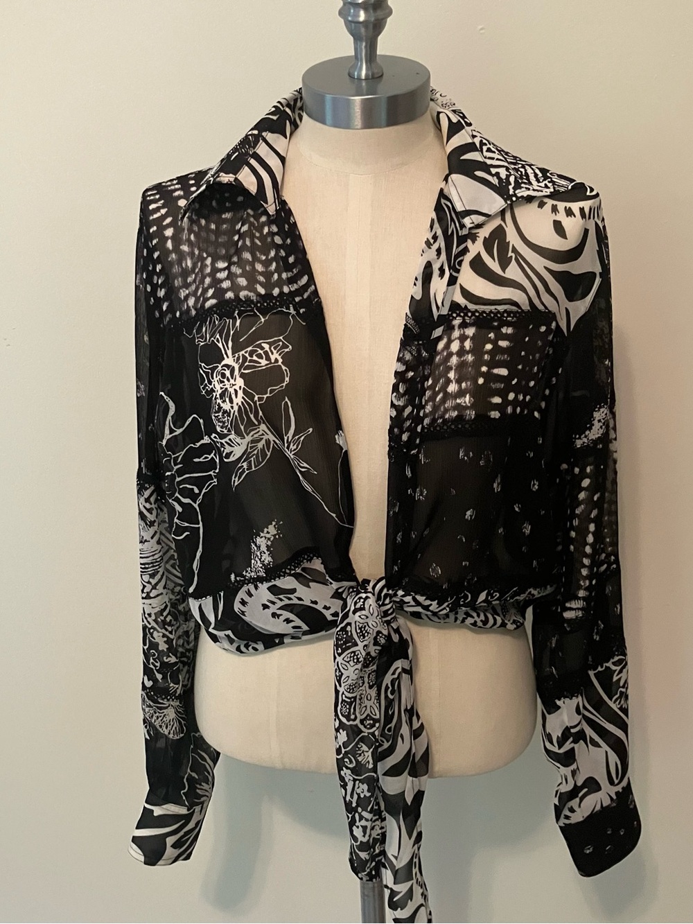 Women’s Silk Tie-Front Blouse Crop Sheer Sz. S Black White Patchwork Crochet